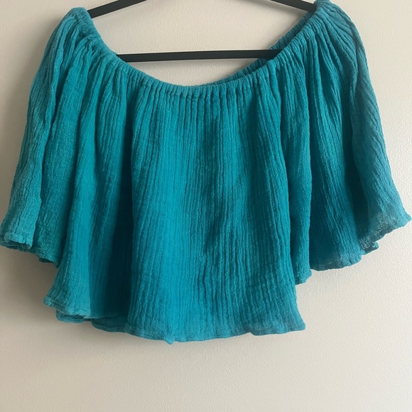 Jen’s Pirate Booty gauzy tie-back top - Picture 4 of 11